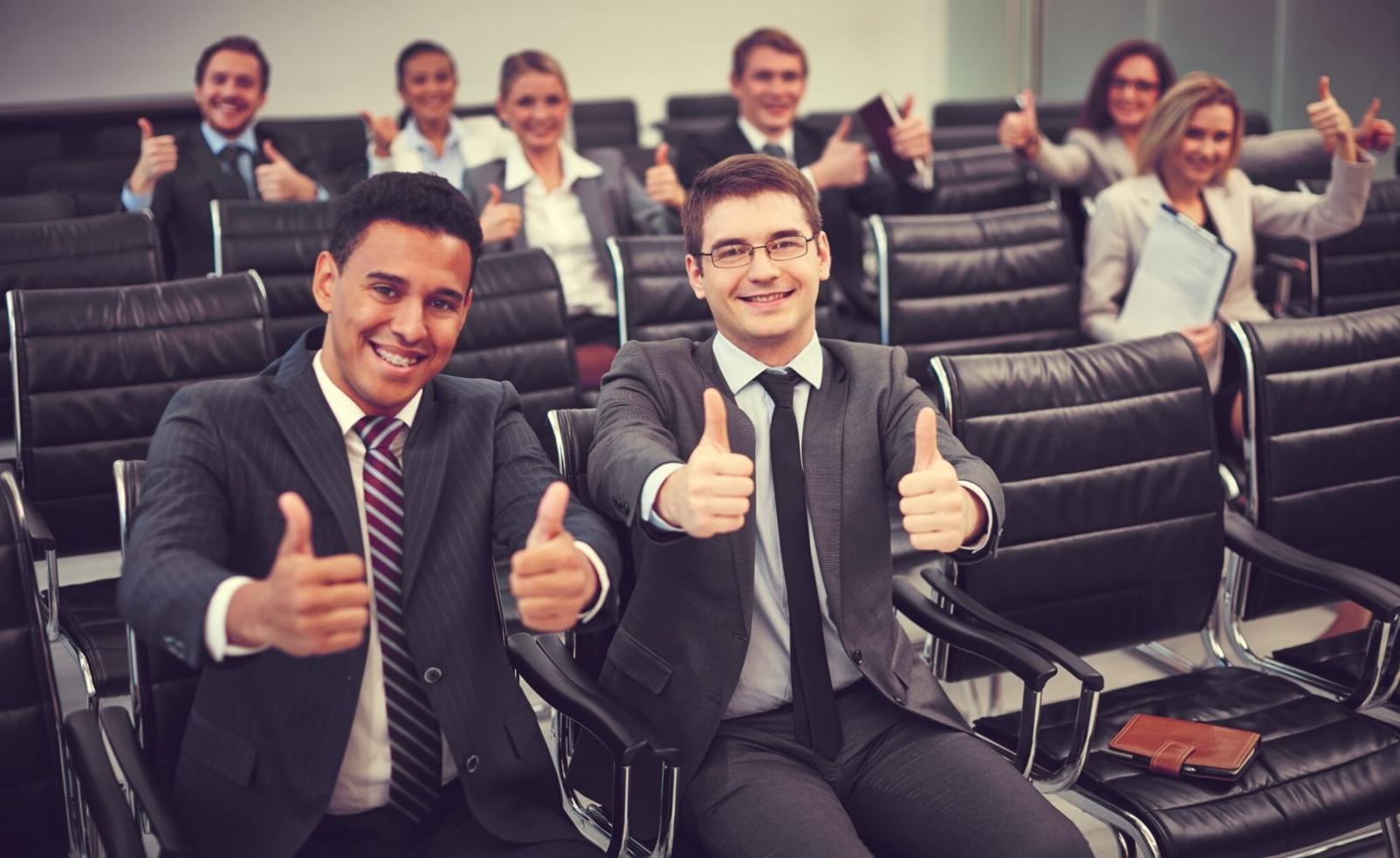 Team-Meeting mit Fokus auf Budget-Planung und Strategie